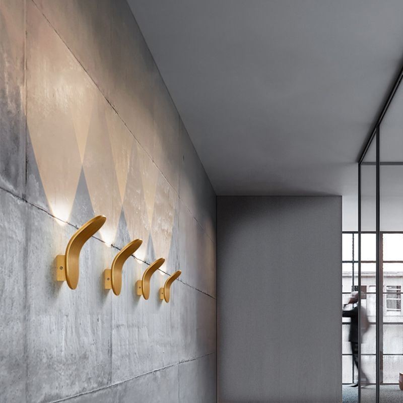Minimalistische Wandleuchte aus Aluminium