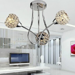 Moderne, glänzende Deckenleuchte mit 3 Lichtern im Kristalldesign