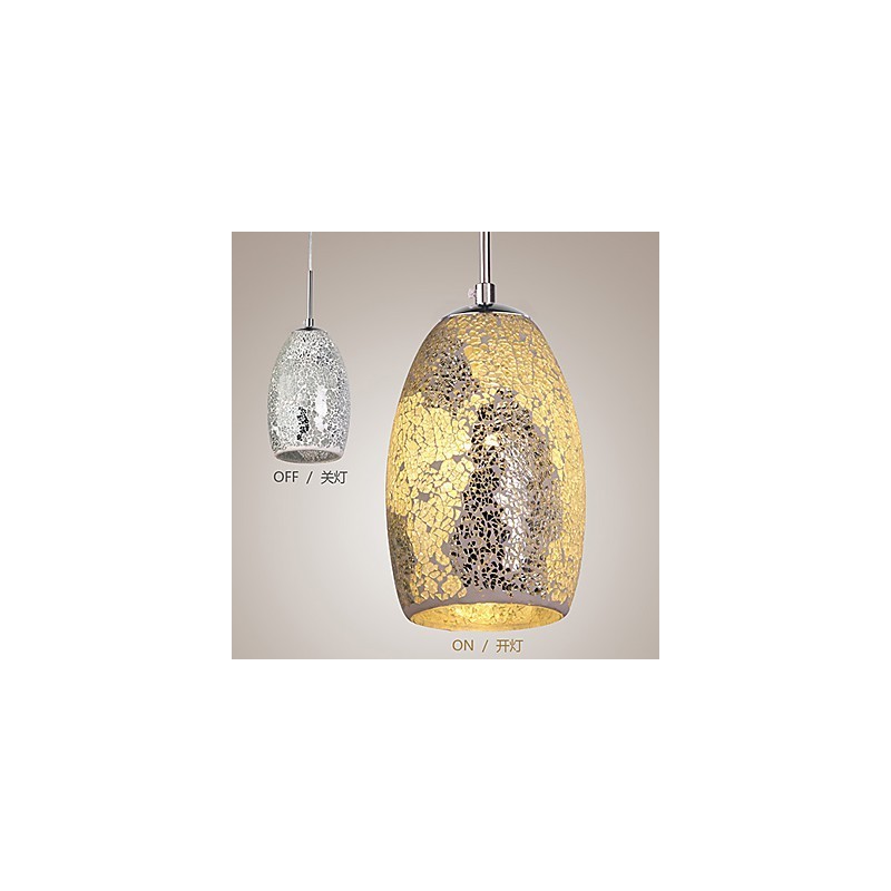 Traditionelle klassische Pendelleuchte aus Metall im Vintage-Stil