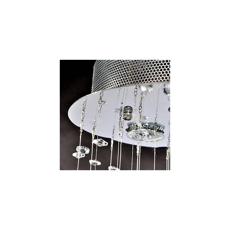 Traditionelle klassische Deckenleuchte aus Kristall und Chrommetall