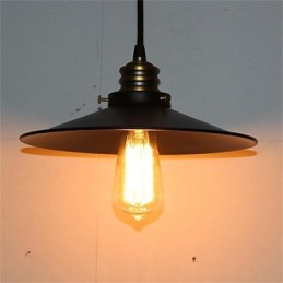 Amerikanischer Retro-Kronleuchter mit einem Kopf aus Eisen im Landhausstil